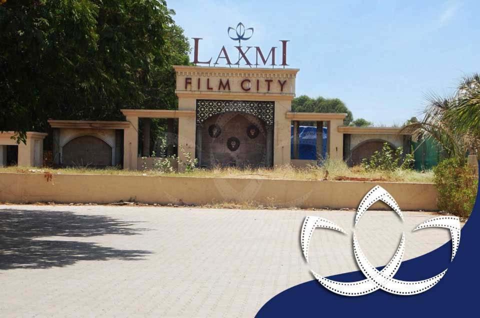 Laxmi Film City Resort Вадодара Экстерьер фото